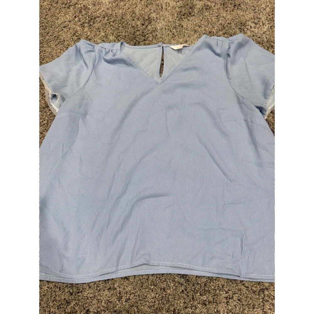 Lauren Conrad Womens XL Blue White Striped Lace Trim V-Neck Short Sleeve Blouse